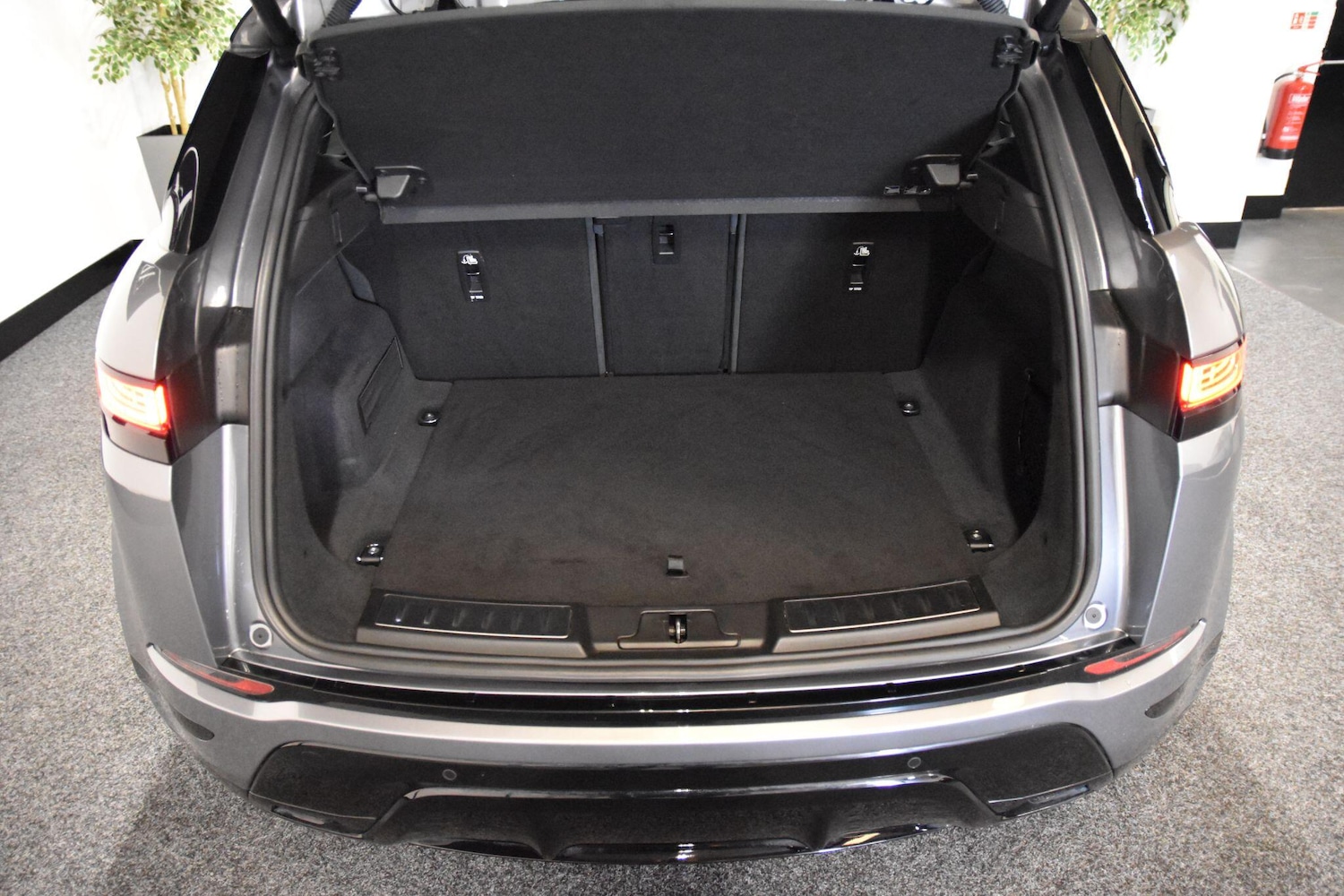 Used Land Rover Range Rover Evoque 2019 for sale - 76656975: Photo 31