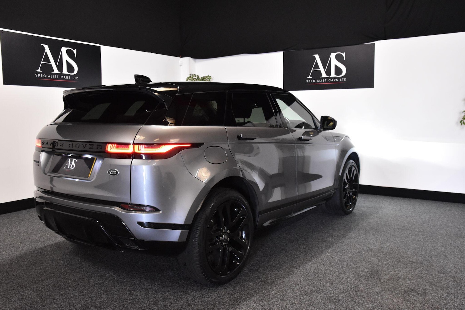 Used Land Rover Range Rover Evoque 2019 for sale - 76656975: Photo 5
