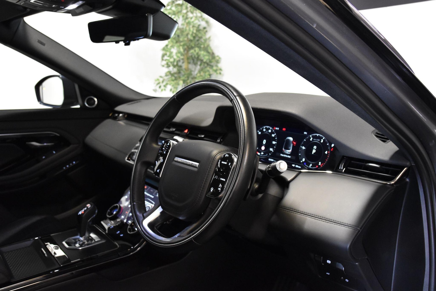 Used Land Rover Range Rover Evoque 2019 for sale - 76656975: Photo 9