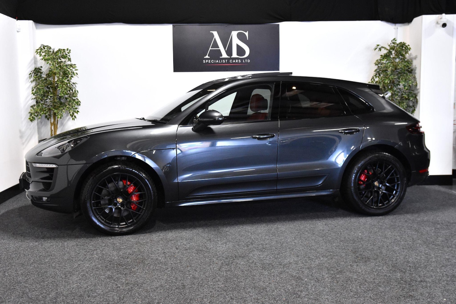 Used Porsche Macan 2018 for sale - 76899555: Photo 1