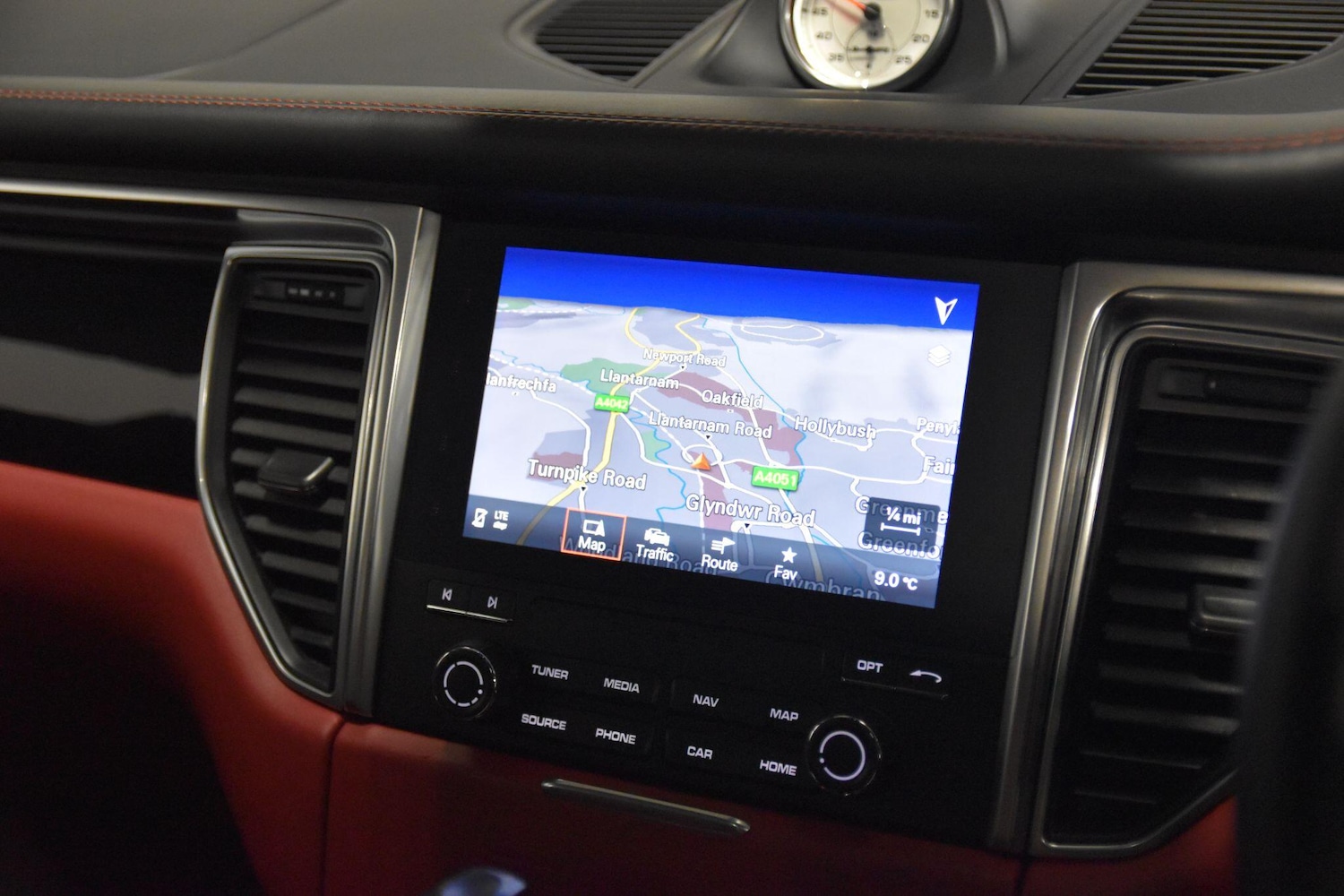 Used Porsche Macan 2018 for sale - 76899555: Photo 18