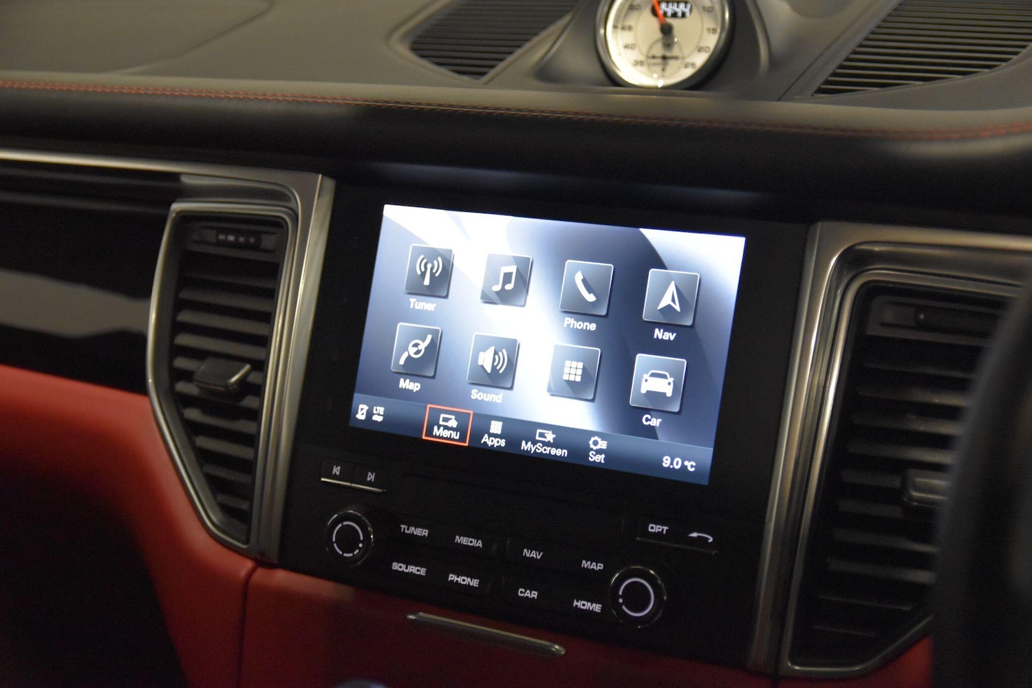 Used Porsche Macan 2018 for sale - 76899555: Photo 20