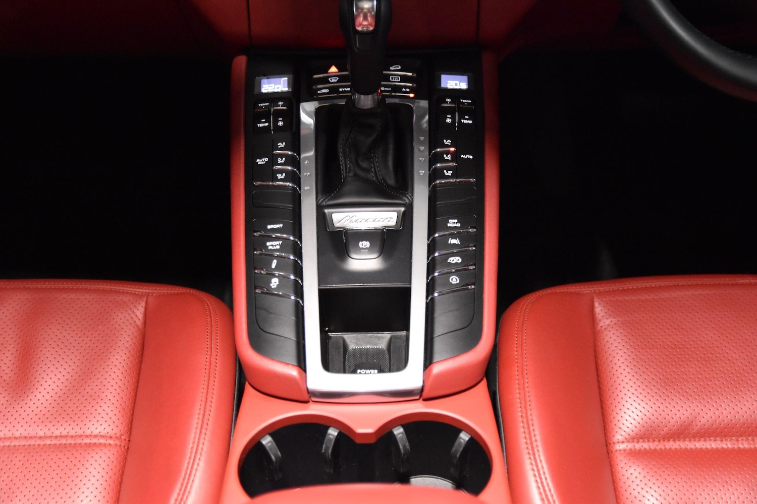 Used Porsche Macan 2018 for sale - 76899555: Photo 24