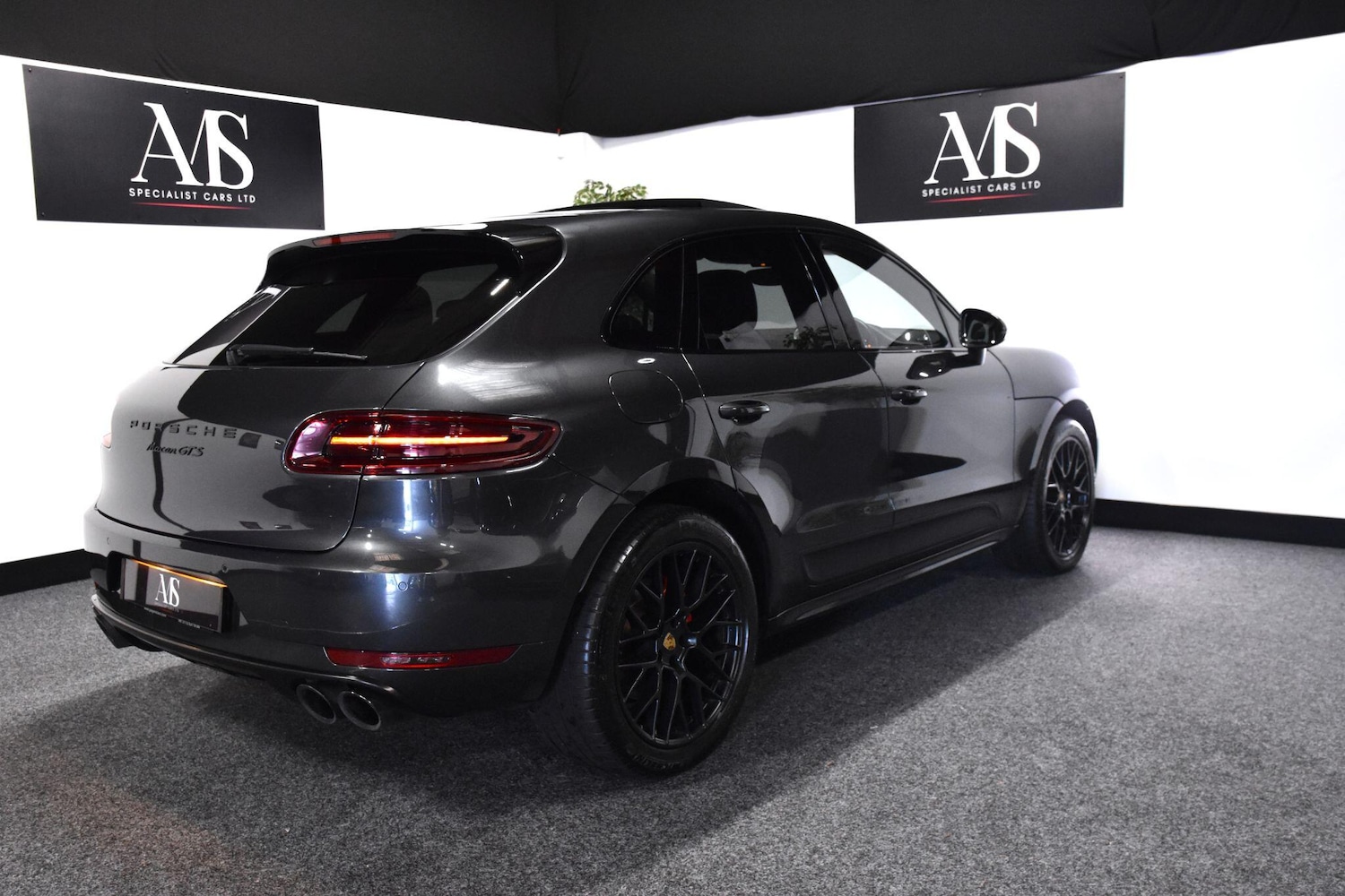Used Porsche Macan 2018 for sale - 76899555: Photo 5
