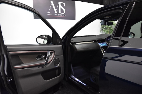 Used Land Rover Discovery Sport 2020 for sale - 76213967: Photo 31