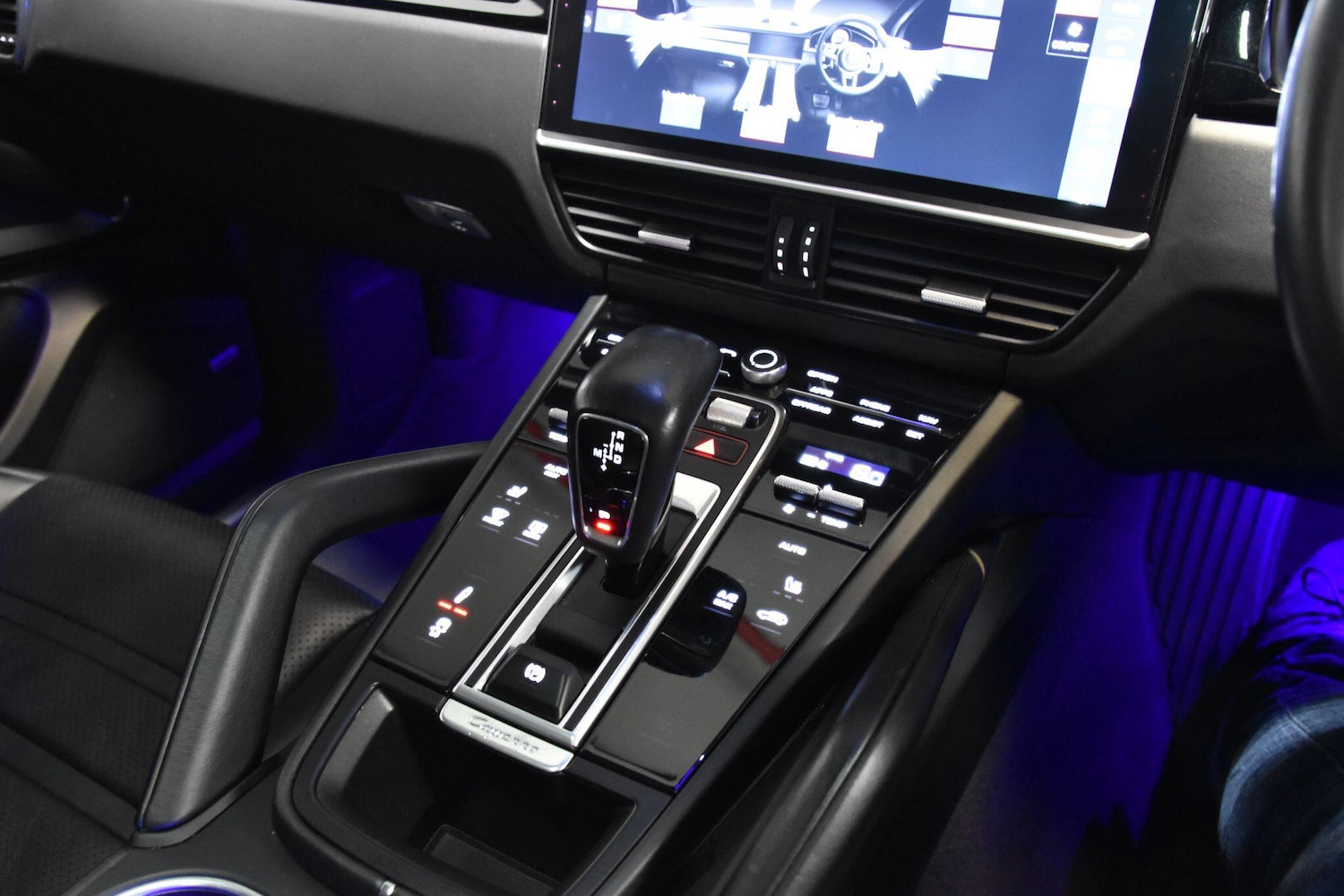 Used Porsche Cayenne 2019 for sale - 77410935: Photo 25