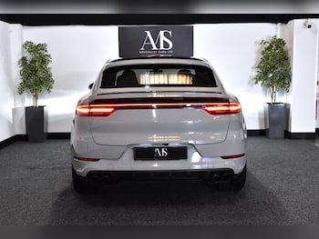 Used Porsche Cayenne 2019 for sale - 77410935: Photo