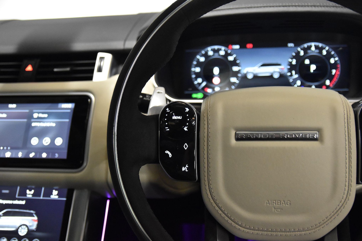 Used Land Rover Range Rover Sport 2018 for sale - 76742861: Photo 11