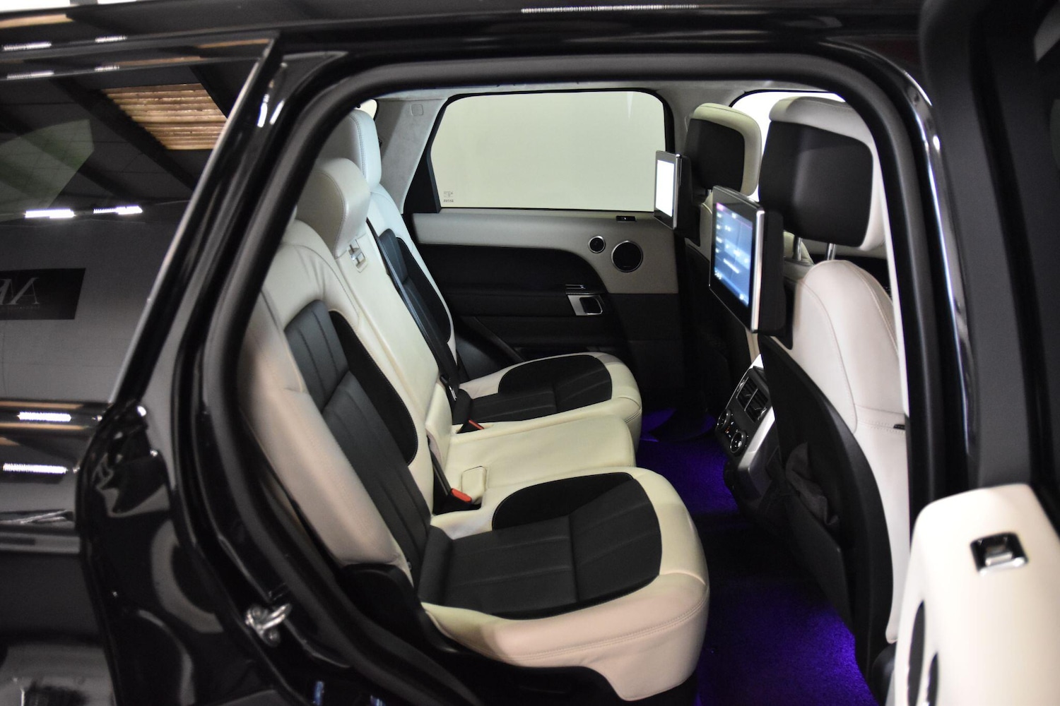 Used Land Rover Range Rover Sport 2018 for sale - 76742861: Photo 27