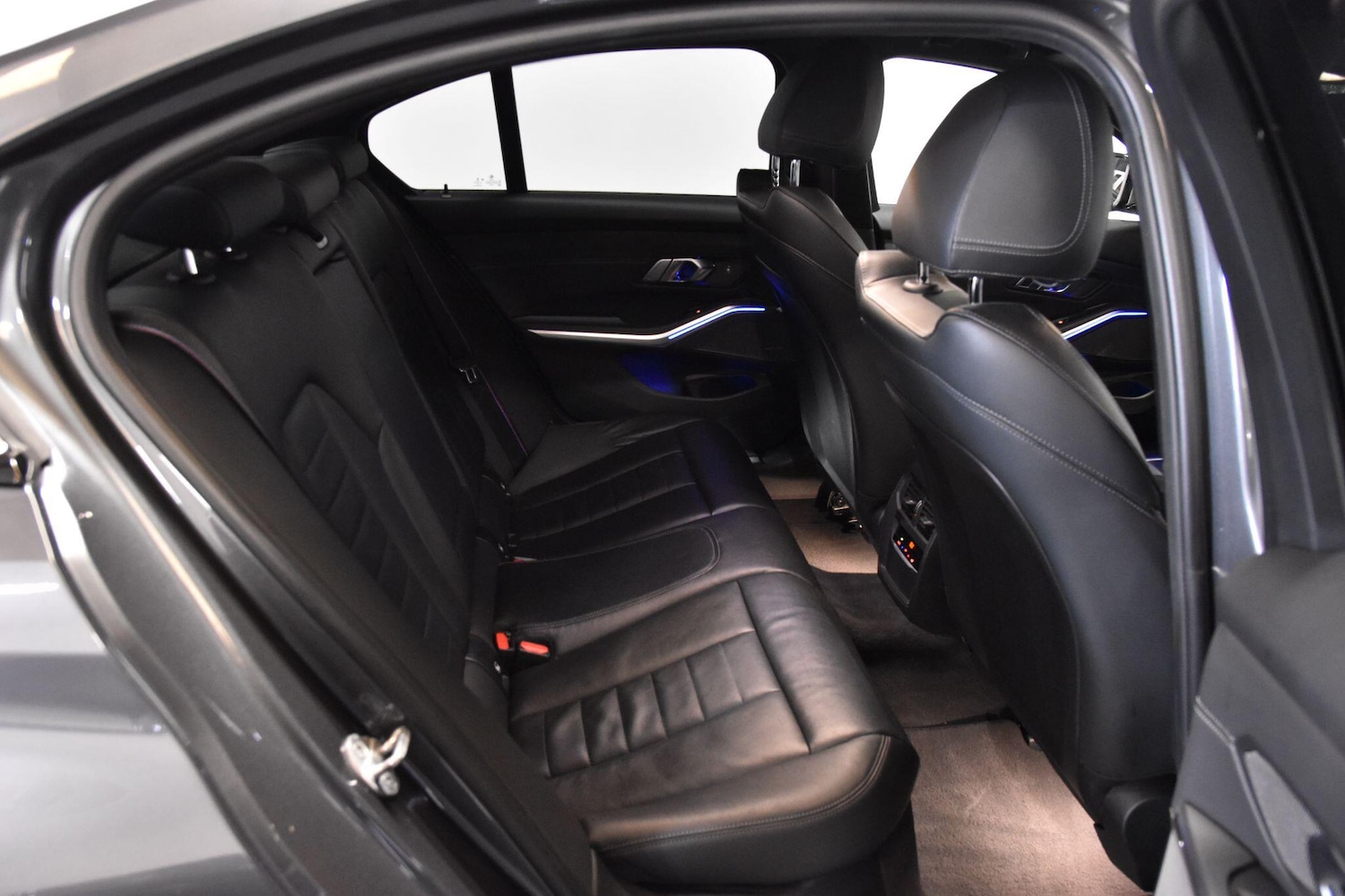 Used BMW 3 Series 2021 for sale - 76824711: Photo 31