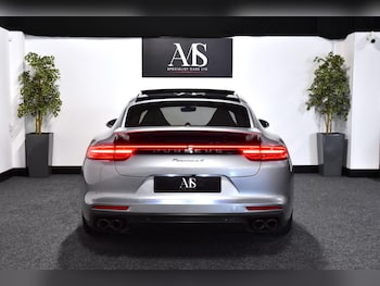 Used Porsche Panamera 2019 for sale - 78561841: Photo