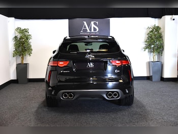Used Jaguar F-Pace 2019 for sale - 79049613: Photo