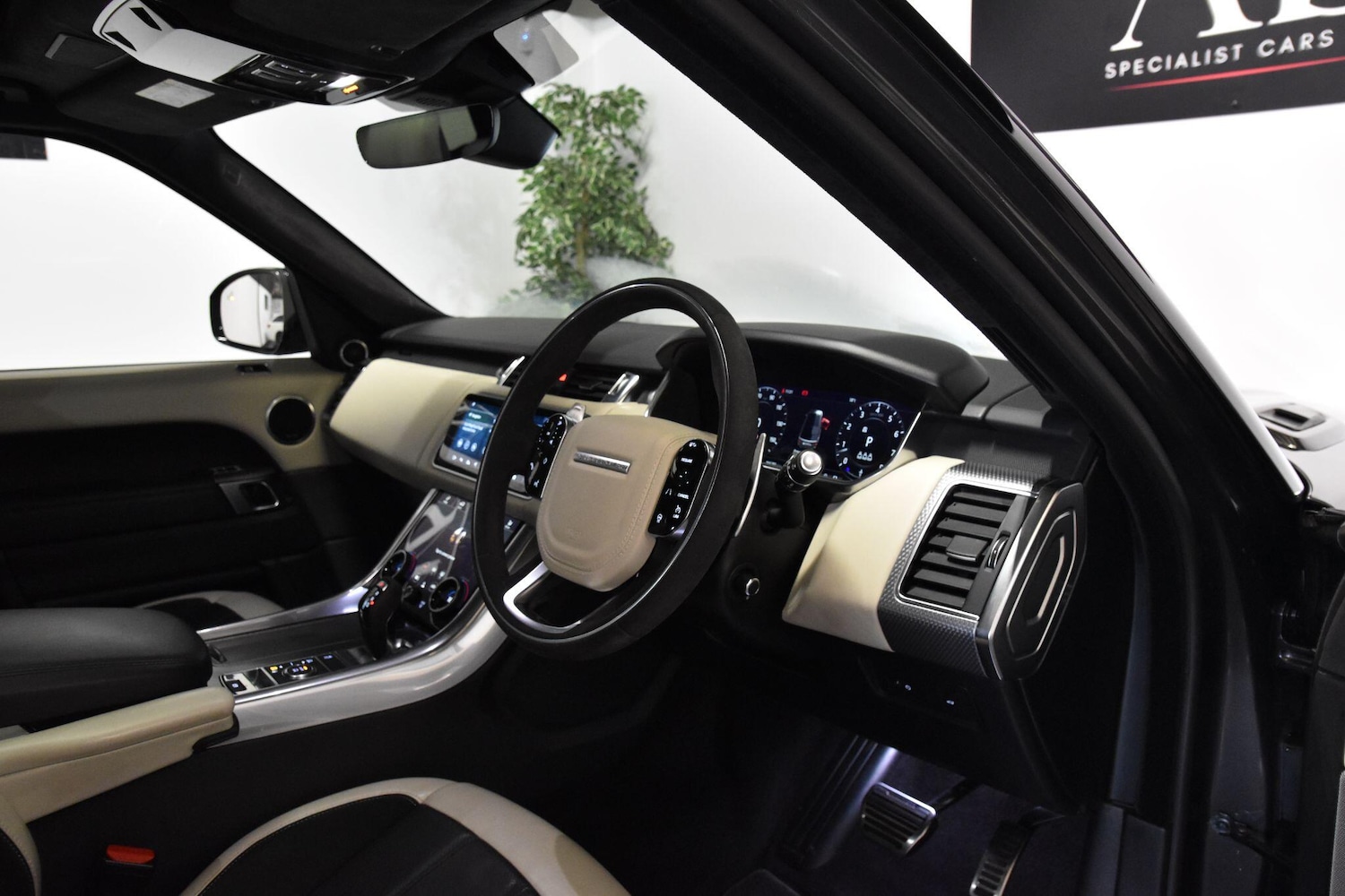 Used Land Rover Range Rover Sport 2019 for sale - 77454736: Photo 10