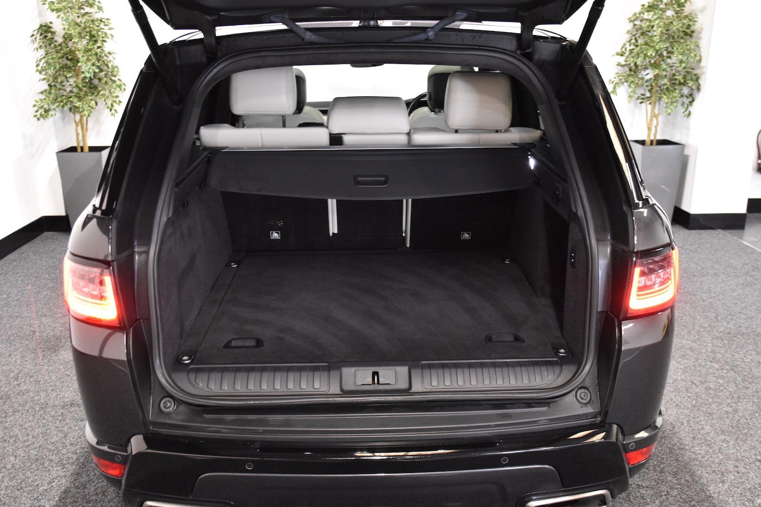 Used Land Rover Range Rover Sport 2019 for sale - 77454736: Photo 31