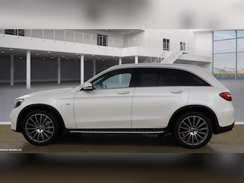 Used Mercedes-Benz GLC 2018 for sale - 76619732: Photo