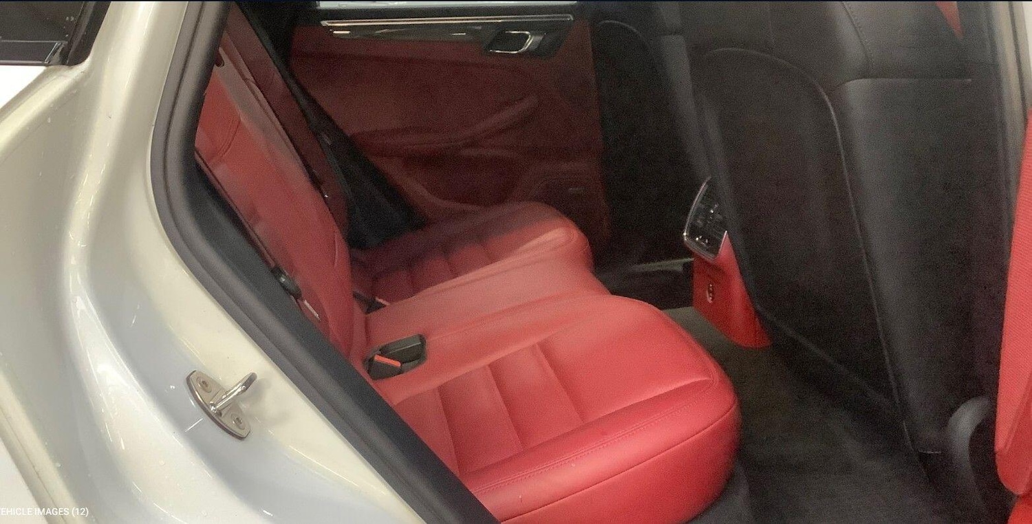 Used Porsche Macan 2021 for sale - 77203212: Photo 8