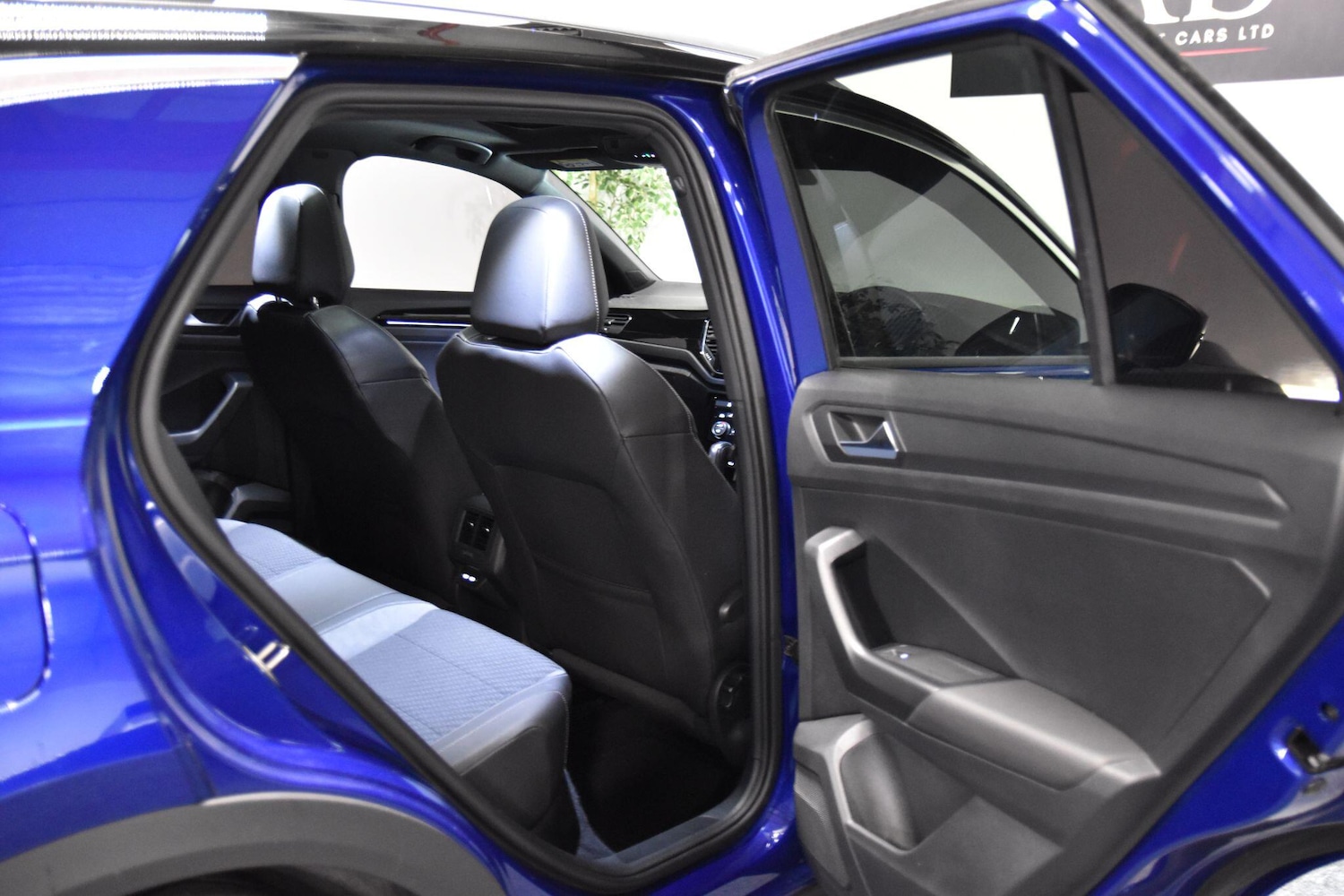Used Volkswagen T-Roc 2022 for sale - 76260210: Photo 15