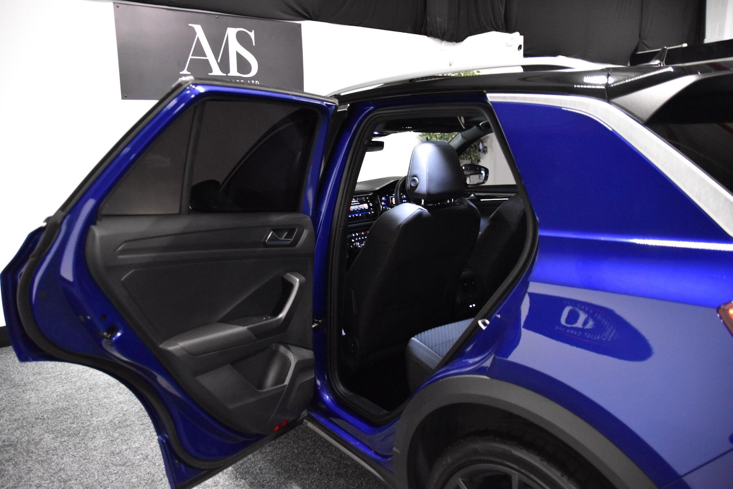 Used Volkswagen T-Roc 2022 for sale - 76260210: Photo 18