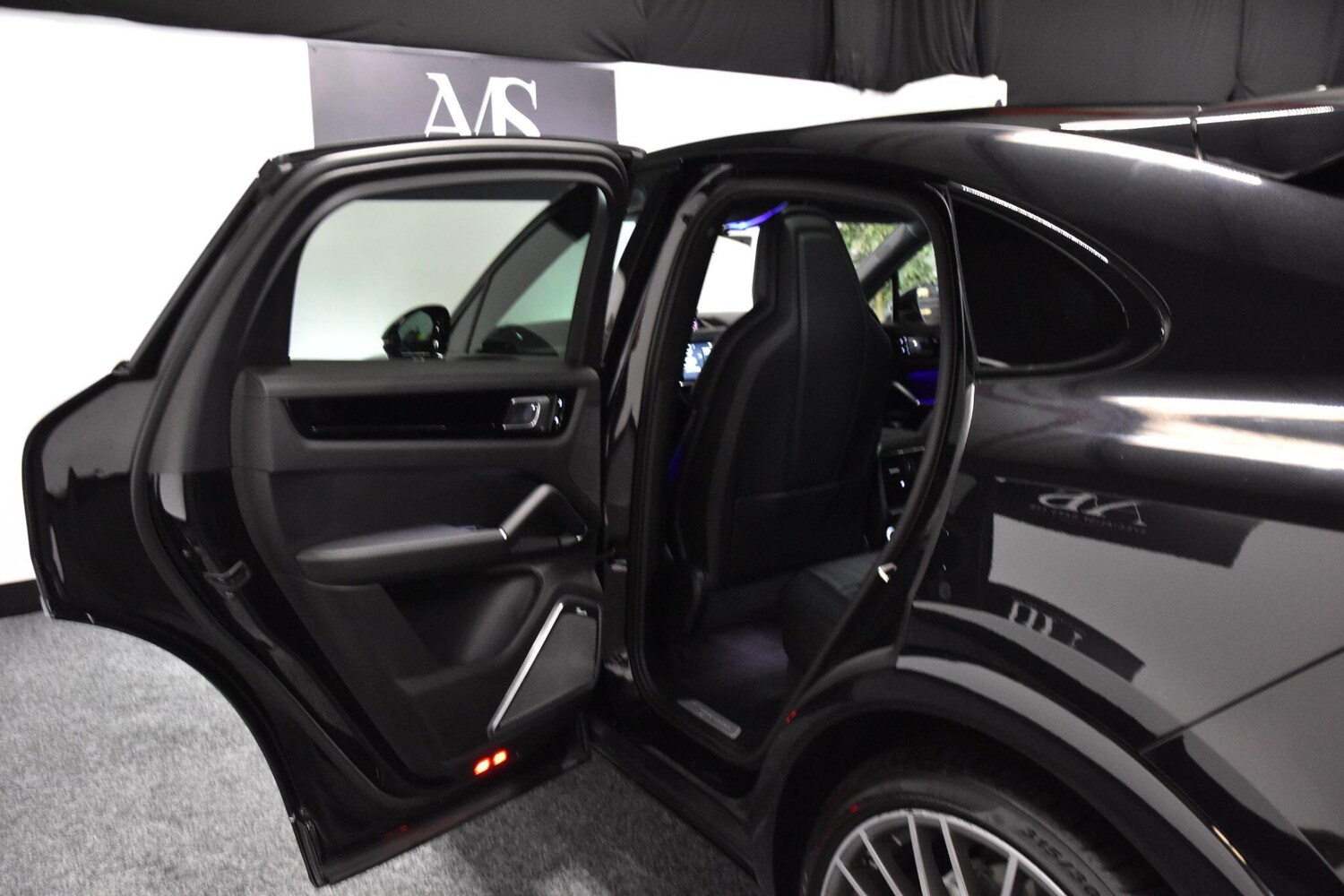 Used Porsche Cayenne 2020 for sale - 78156835: Photo 27