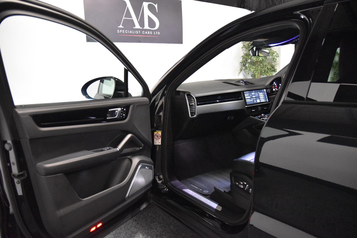 Used Porsche Cayenne 2020 for sale - 78156835: Photo 30