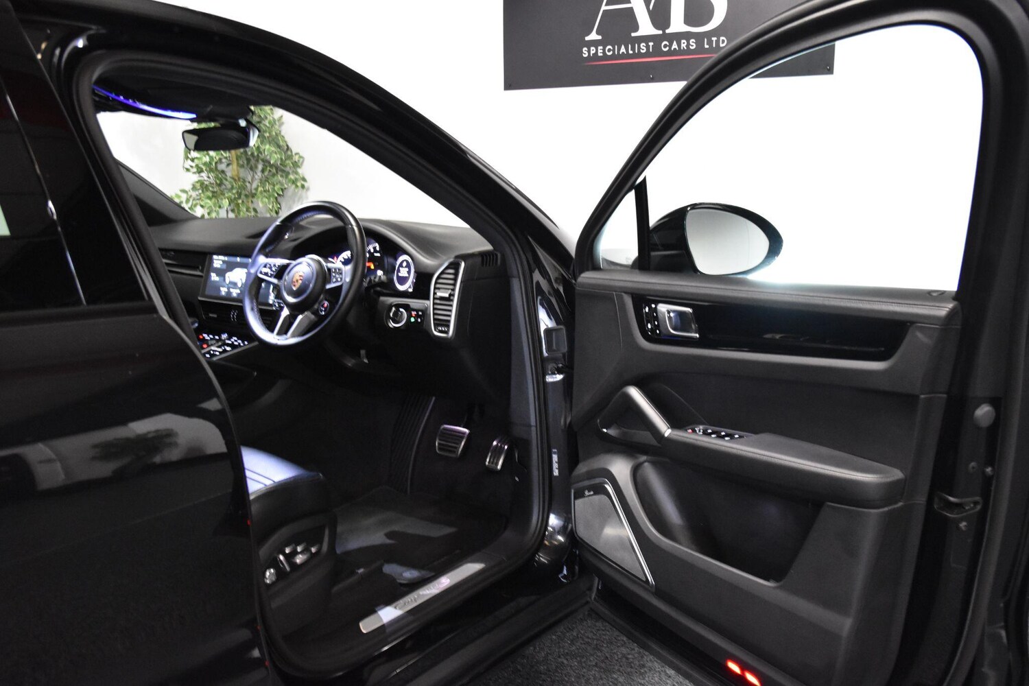 Used Porsche Cayenne 2020 for sale - 78156835: Photo 6