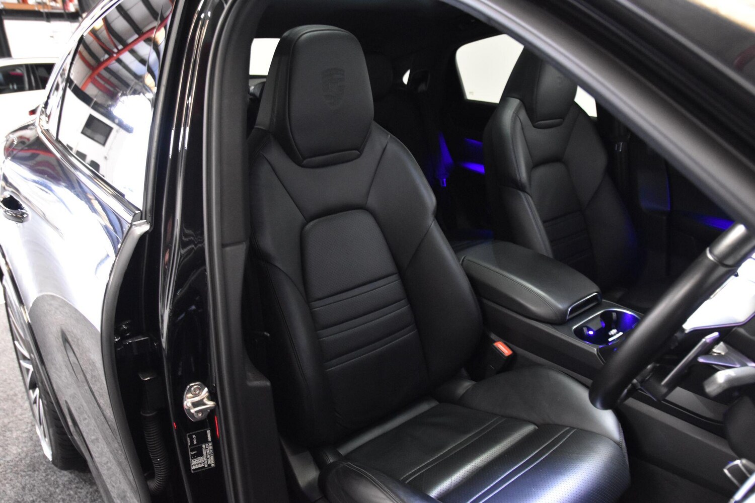 Used Porsche Cayenne 2020 for sale - 78156835: Photo 8