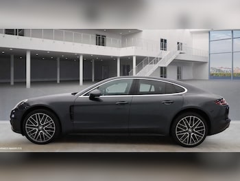 Used Porsche Panamera 2017 for sale - 76307662: Photo 3