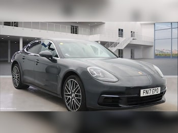 Used Porsche Panamera 2017 for sale - 76307662: Photo 4