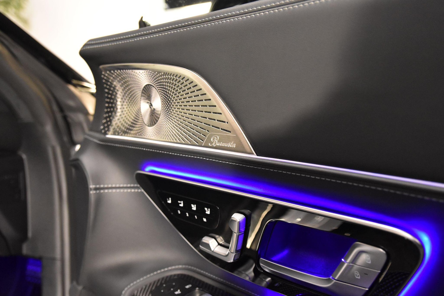 Used Mercedes-Benz SL 2022 for sale - 76645830: Photo 11