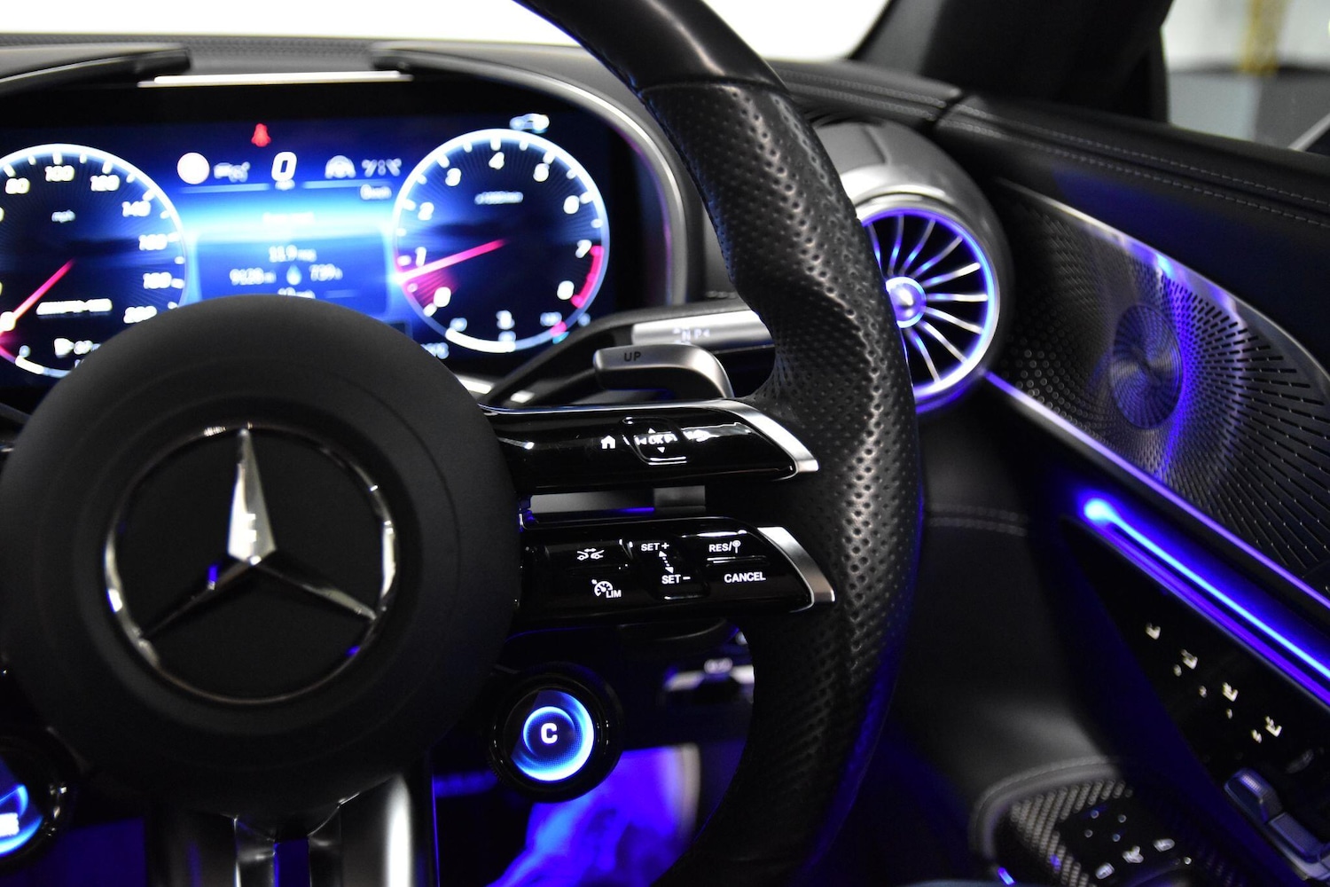 Used Mercedes-Benz SL 2022 for sale - 76645830: Photo 16