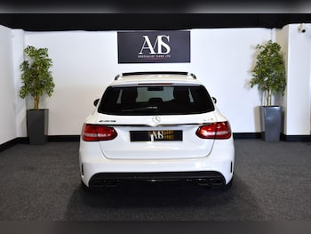 Used Mercedes-Benz C-Class 2018 for sale - 75431052: Photo