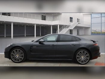 Used Porsche Panamera 2017 for sale - 75732278: Photo