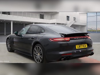 Used Porsche Panamera 2017 for sale - 75732278: Photo