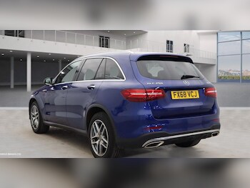 Used Mercedes-Benz GLC 2018 for sale - 77768125: Photo