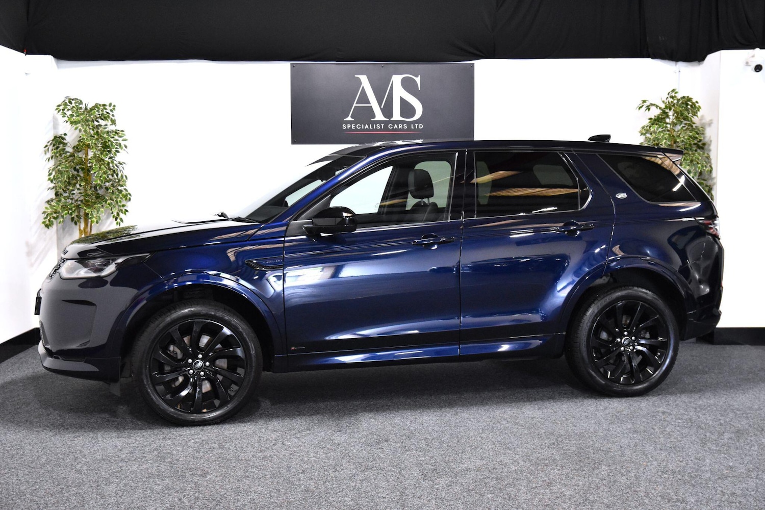 Used Land Rover Discovery Sport 2020 for sale - 76498772: Photo 1