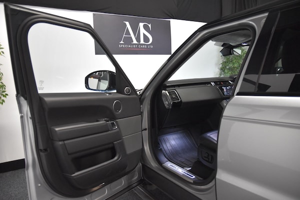 Used Land Rover Range Rover Sport 2020 for sale - 76032197: Photo 32