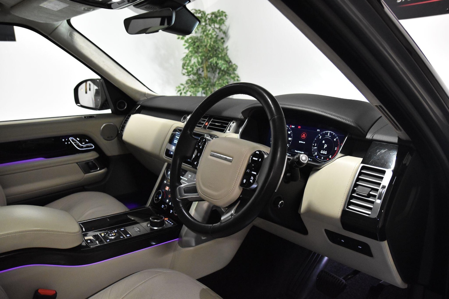 Used Land Rover Range Rover 2019 for sale - 76886311: Photo 11