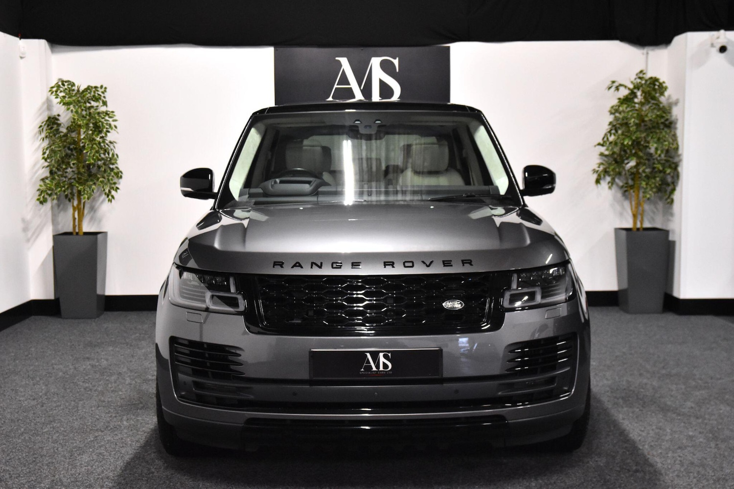 Used Land Rover Range Rover 2019 for sale - 76886311: Photo 3