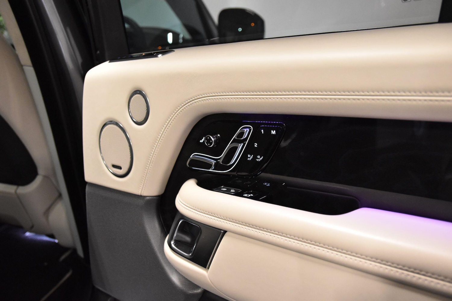 Used Land Rover Range Rover 2019 for sale - 76886311: Photo 32