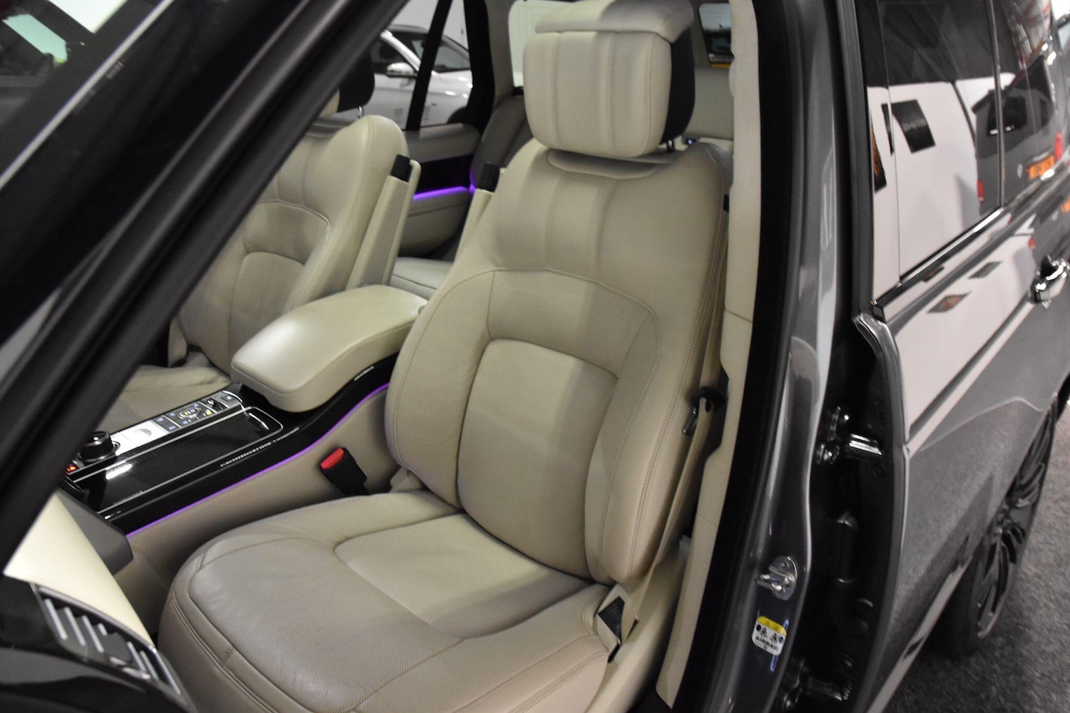 Used Land Rover Range Rover 2019 for sale - 76886311: Photo 41