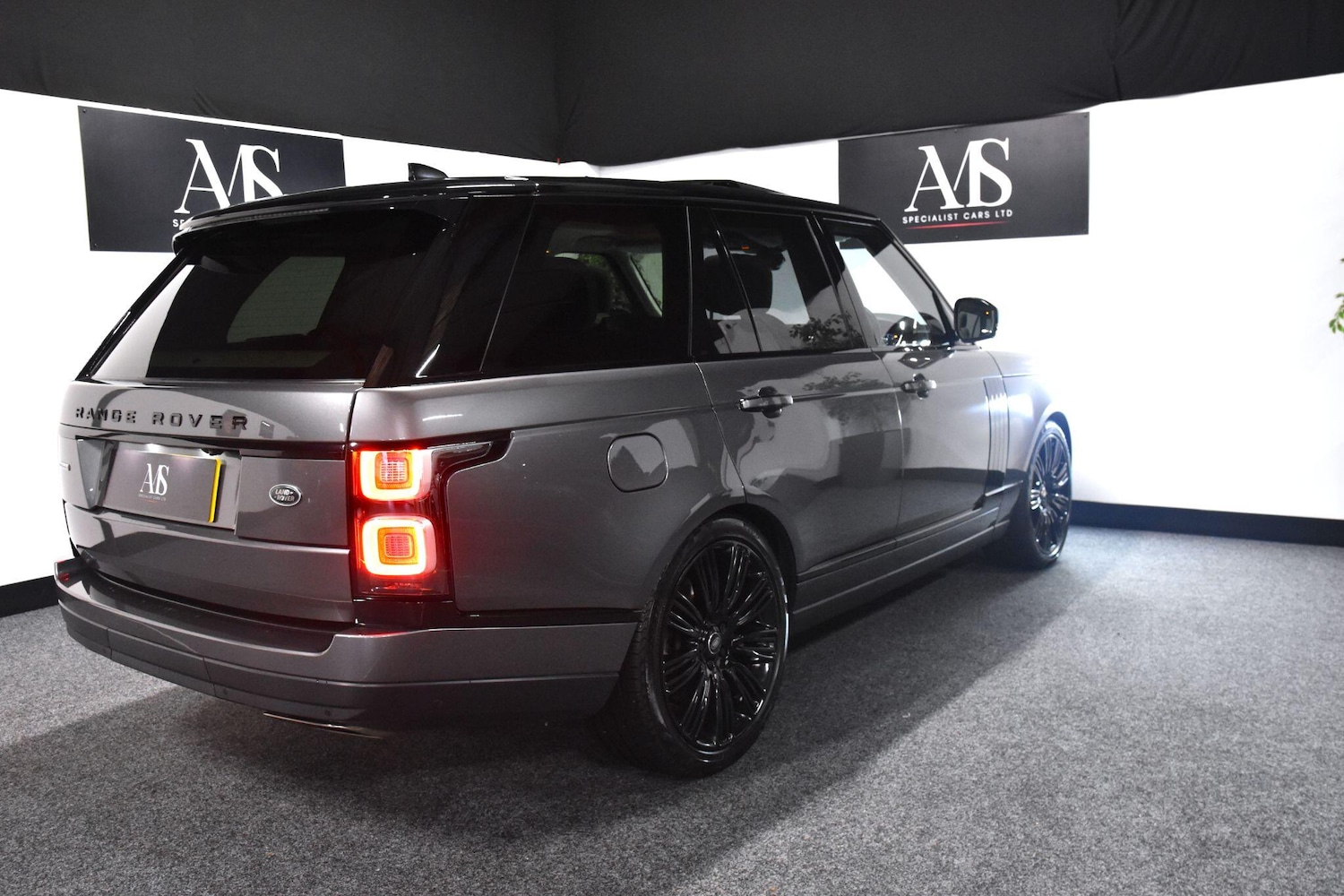 Used Land Rover Range Rover 2019 for sale - 76886311: Photo 5