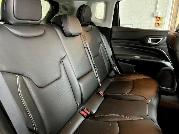 Used Jeep Compass 2022 for sale - 76239484: Photo 4