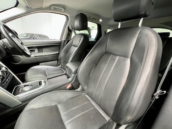 Used Land Rover Discovery Sport 2016 for sale - 79211973: Photo