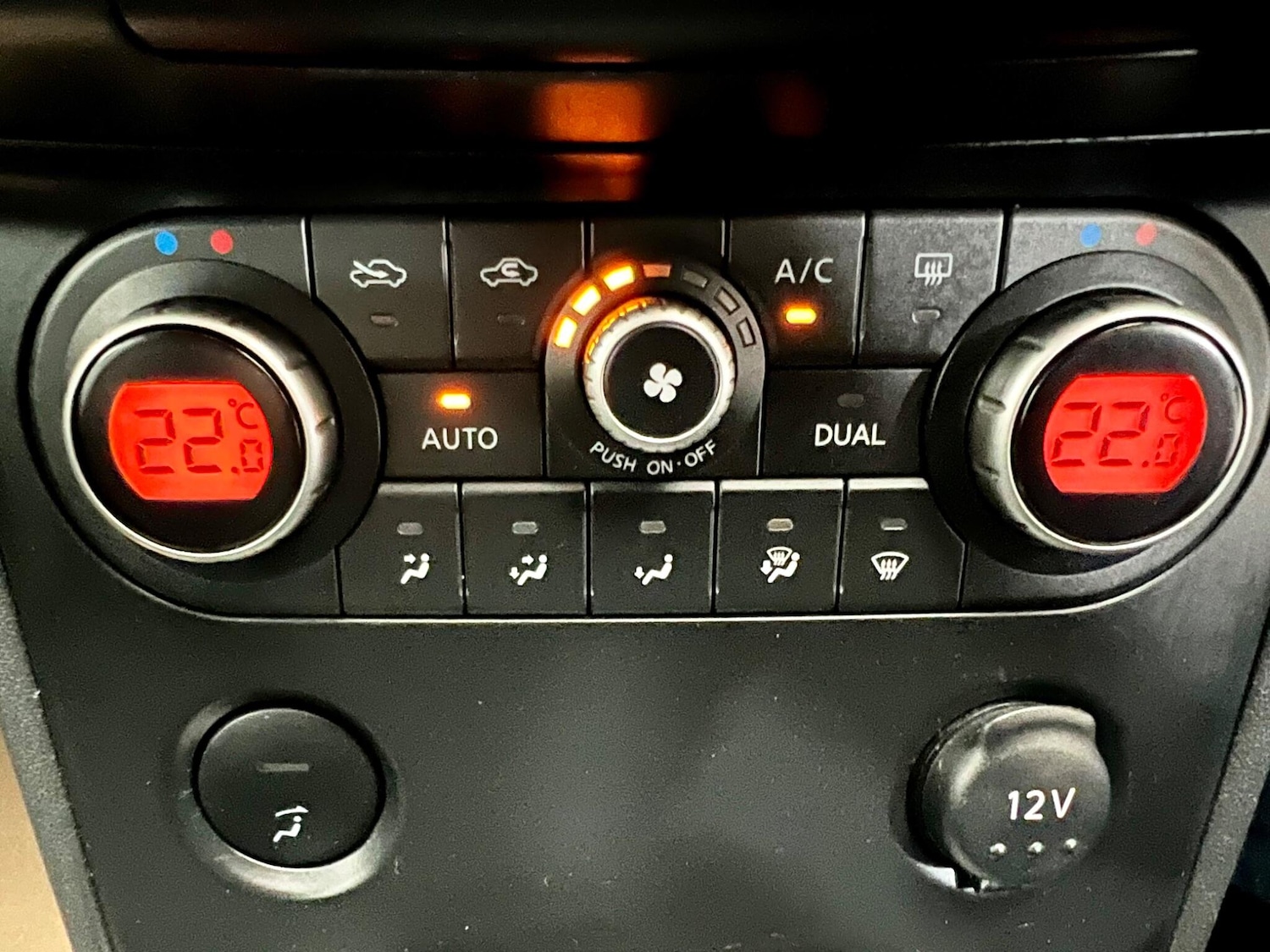 Used Nissan Qashqai 2009 for sale - 76485251: Photo 26