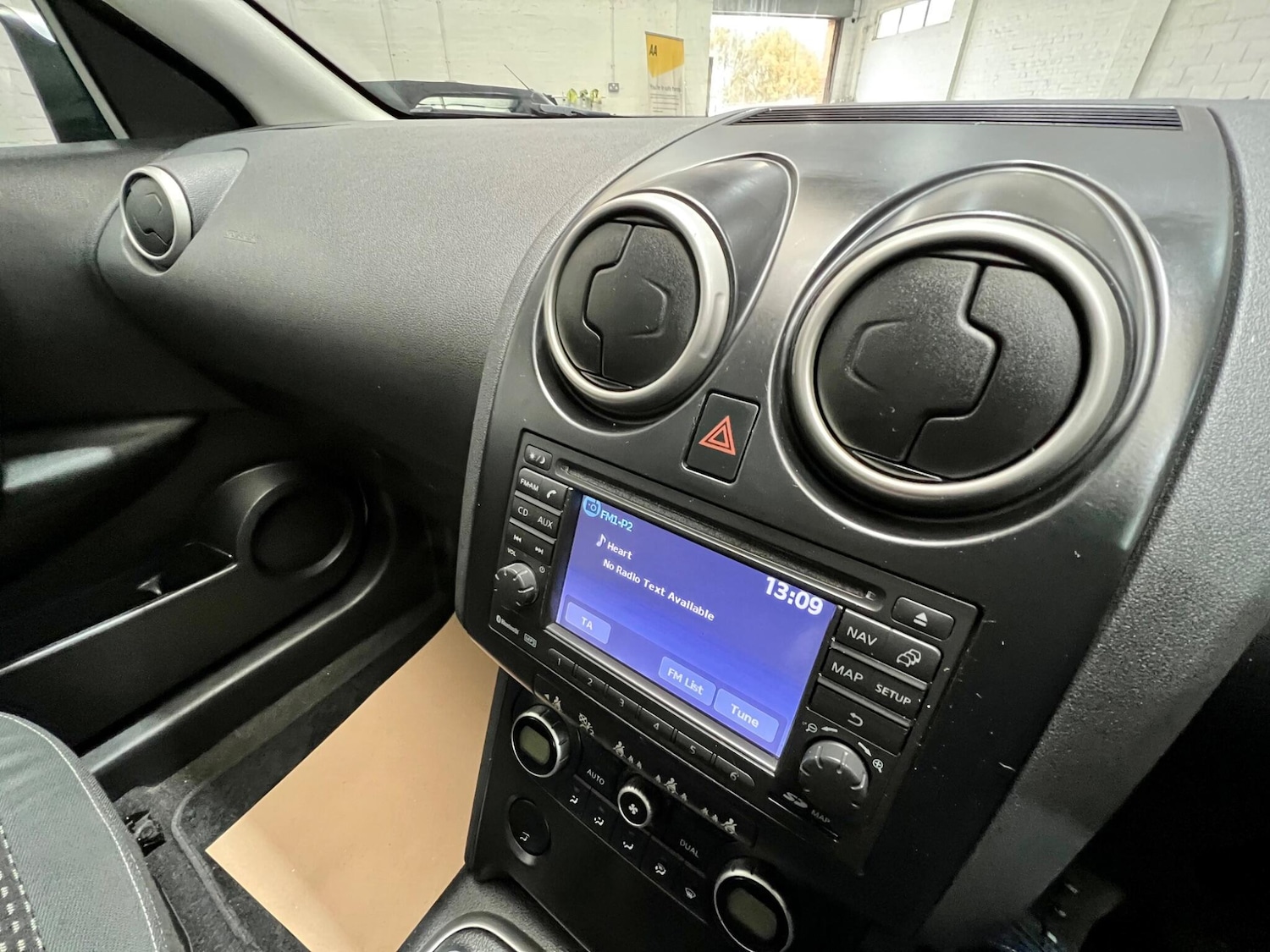 Used Nissan Qashqai 2009 for sale - 76485251: Photo 45