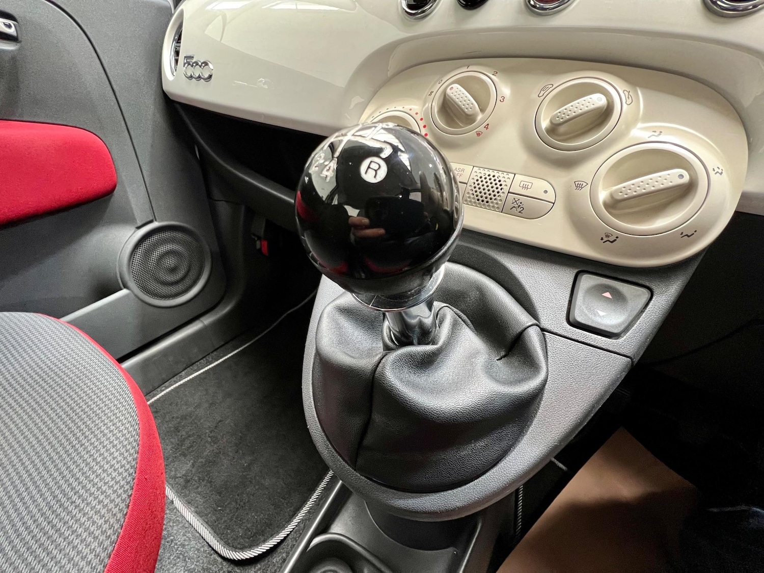 Vehicle 29