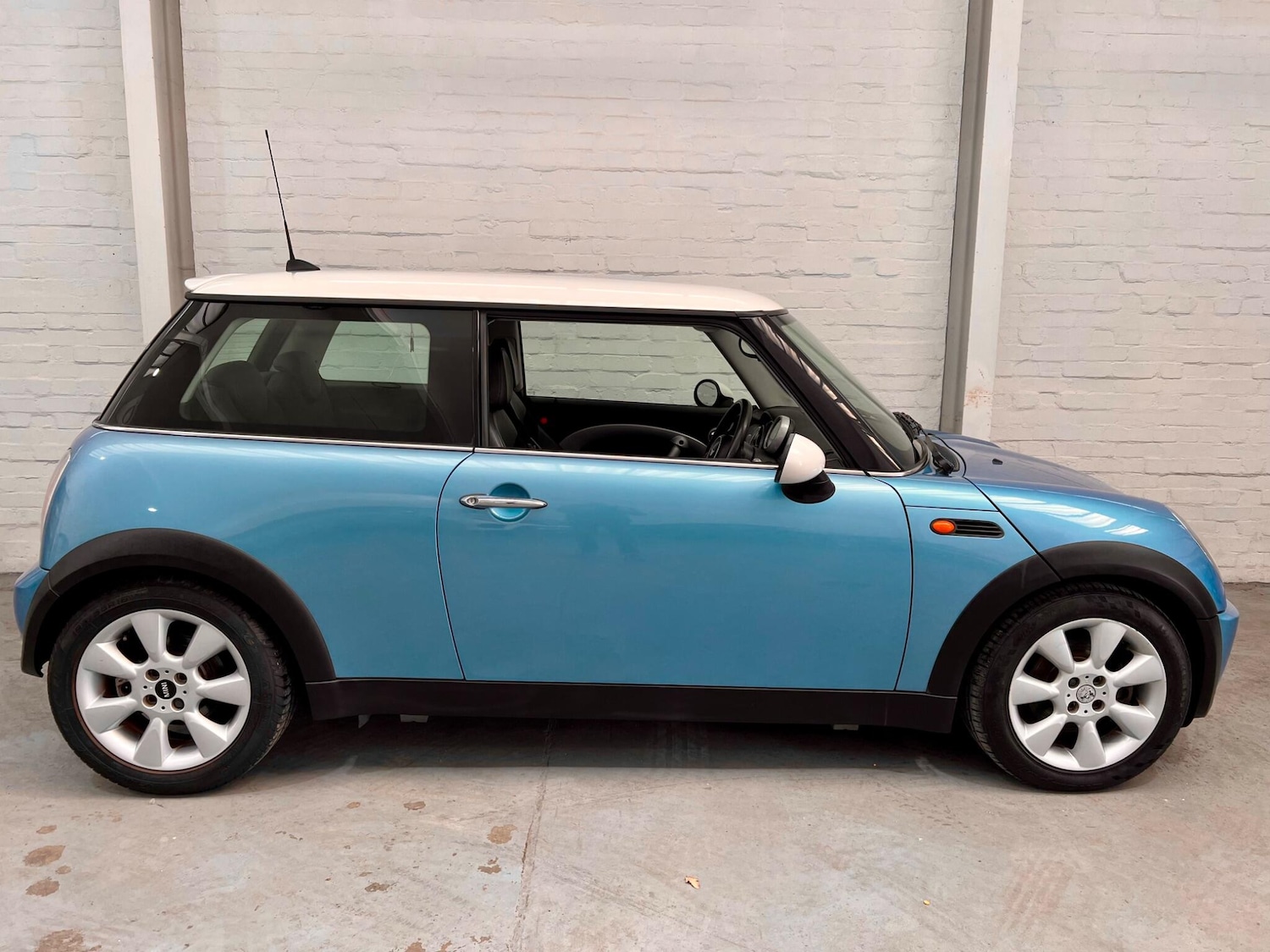 Used MINI Hatch for sale - 77586984: Photo 2