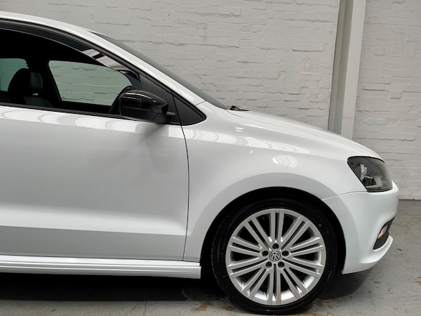 Used Volkswagen Polo 2015 for sale - 75333969: Photo 12