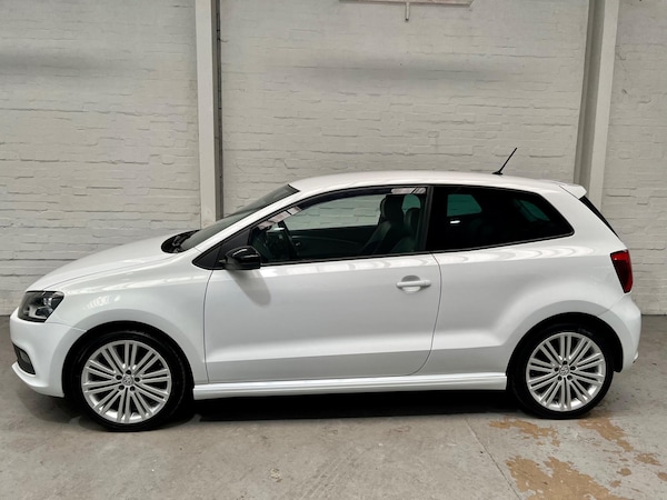 Used Volkswagen Polo 2015 for sale - 75333969: Photo 18