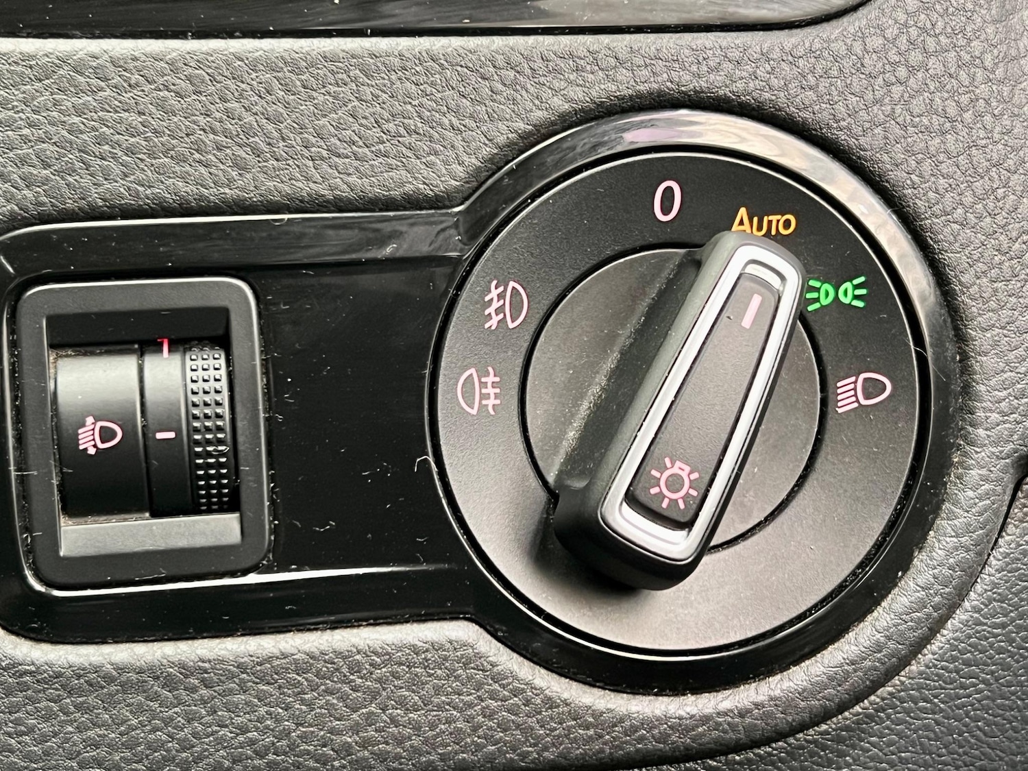 Vehicle 28